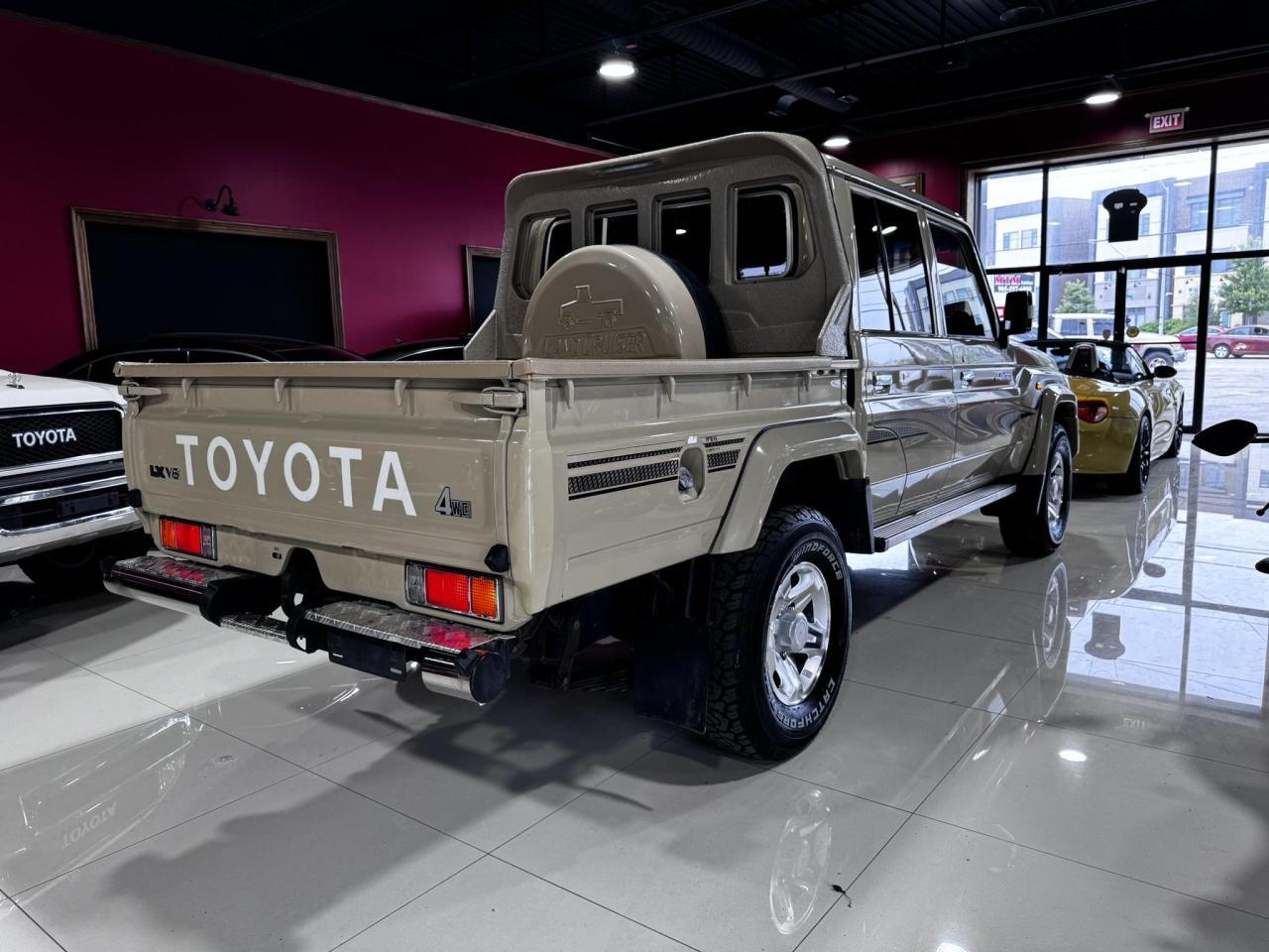 Land Cruiser 70 seies double cab