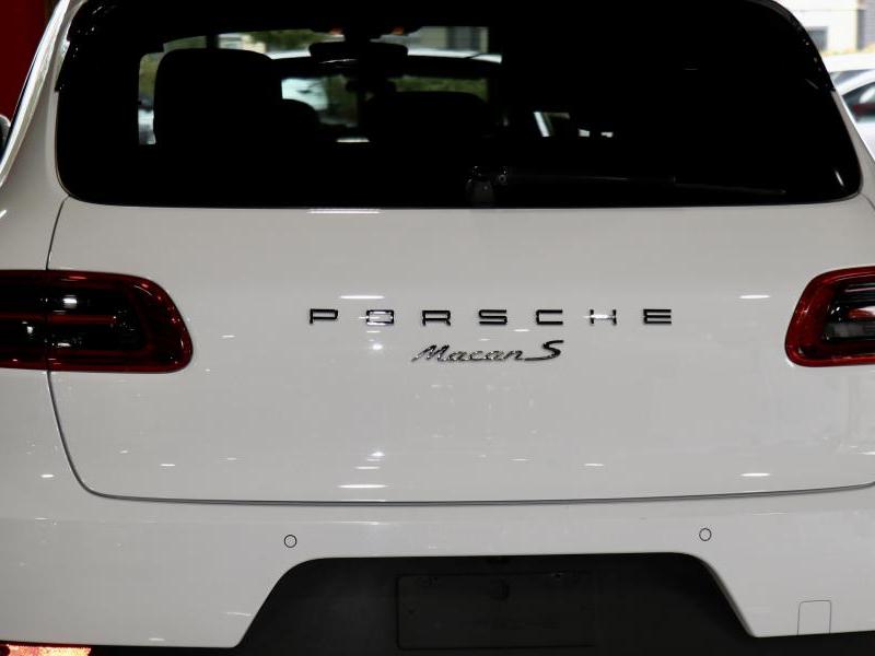 Porsche Macan S