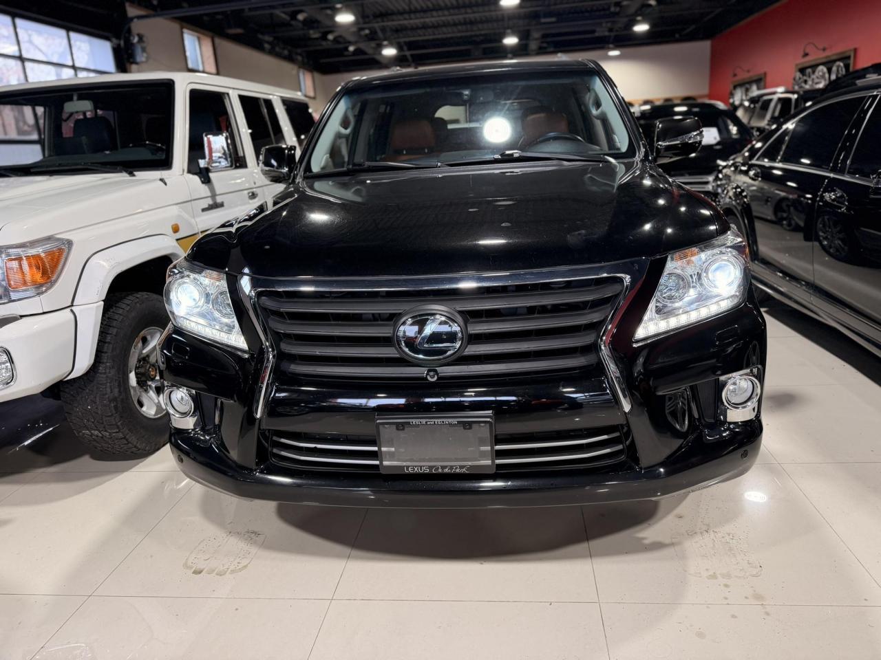 LEXUS LX570 2013